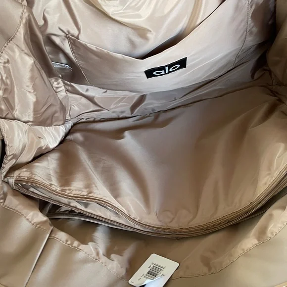 ALO Yoga Toasted Almond Faux Fur Tote Bag - Picture 3 of 9